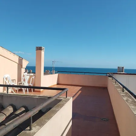 Δωμάτια σε οικογενειακή κατοικία Atico Sol Y Mar *